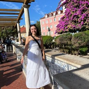 Meet your Posher, Noor